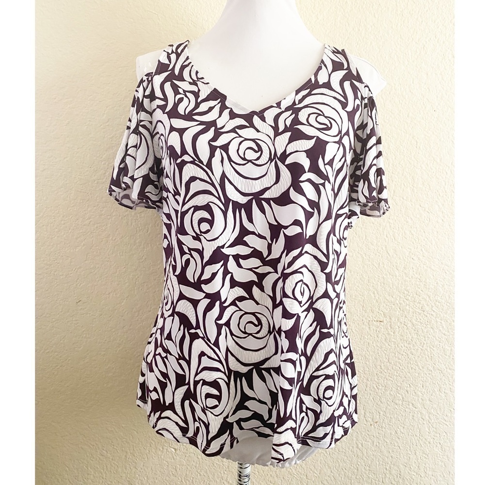 Floral cold‎ shoulder blouse Size Medium